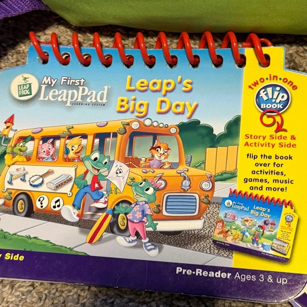 LeapFrog LeapPad System Bundle w Books Cartridges‎ Case Tested Works